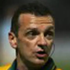 referee