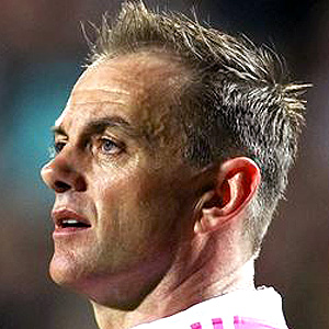 referee