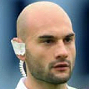 referee